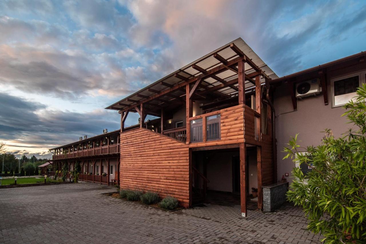 Sweet Life Wellness Apartments Egerszalok Exterior photo